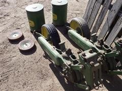 John Deere 71 Planter Units 