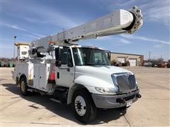 2006 International 4300 SBA 4x2 Bucket Truck 