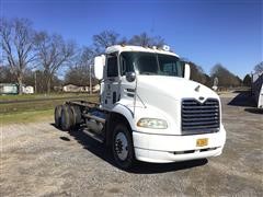 2001 Mack CX613 Vision T/A Cab & Chassis 