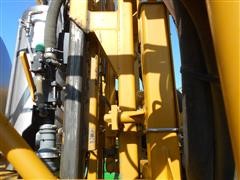 items/94cd72f42f18e41180be00155de252ff/2009agcoagchemrogatorssc1084sprayer