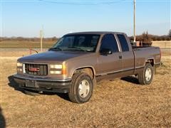 1997 GMC 1500 Sierra Extended Cab SB 4WD Pickup 