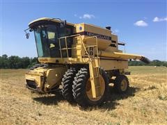 1997 New Holland TR 98 Twin Rotor 2WD Combine 