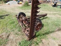 items/973685dd6329e41180be00155de252ff/internationalharvesterpull-typesicklemower