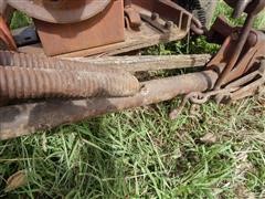 items/973685dd6329e41180be00155de252ff/internationalharvesterpull-typesicklemower