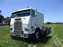 1991 Freightliner FLA86 T/A Cabover Truck Tractor W/Sleeper 