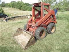 1976 New Holland L225 Skid Steer W/Bucket 