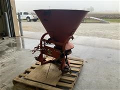 Baltic 3-Pt Spinner Spreader 