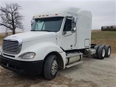 2004 Freightliner Conventional Columbia 120 T/A Tractor Truck 