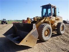 Case 621 Wheel Loader 