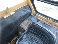 items/9ad090141a61e41180bd00155de187a0/1982-19836610fordtigerskidsteer