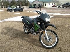 2010 Kawasaki KL650E Enduro Bike 