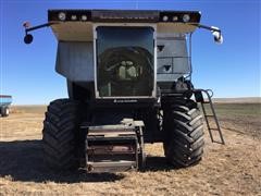 N7 Gleaner Combine with Header 009.JPG