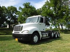 2007 Freightliner Columbia Tri/A Truck Tractor W/Steerable Pusher Axle 