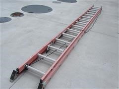 Werner D6232-2 Fiberglass Extension Ladder 