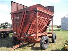 Richardton 700 Silage Dump Wagon 