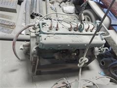 items/9fd553ee6c60e41180bd00155de187a0/approximately1940schryslermarineenginesm7marineflathead6cylgasolinefiredengine