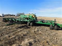 John Deere 1990 CCS Air Seeder 