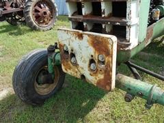 items/a0a8aaf7de28e41180be00155de252ff/1962oliver1800rowcroptractor