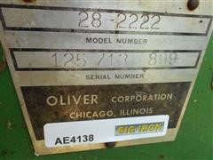 items/a0a8aaf7de28e41180be00155de252ff/1962oliver1800rowcroptractor