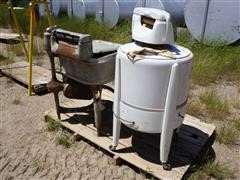 Antique Clothes Washers 