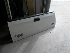 2003 Ford F250 Tailgate 