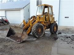 1976 Caterpillar 910 Wheel Loader 