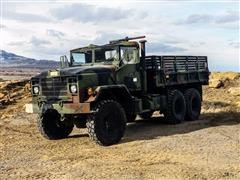 1990 BMY M923A2 T/A 5 Ton 6X6 Cargo/Personnel Truck 
