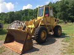 1973 Caterpillar 930 Wheel Loader 