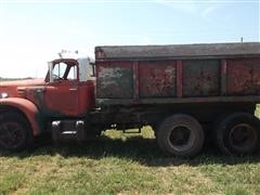 items/a4fe90bb3e2ae41180be00155de252ff/1964ihc190truck