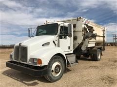 2005 Kenworth T300 Feed Truck 