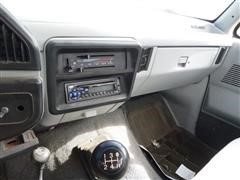 items/a5f7805bd244e41180bf00155de1c209/1991fordf268pickupwithflatbedandpanels