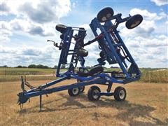 Johnson Ag NitroMaster 8000 NH3 & 28% Applicator 
