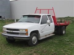1990 Chevrolet C3500 Extended Cab Flatbed Pickup 