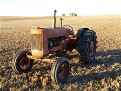1962 Allis-Chalmers D17 2WD Tractor 
