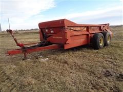 New Holland 195 T/A Manure Spreader 