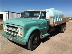 1971 Chevrolet C50 Flatbed Truck W/Tank 