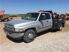 2002 Dodge 3500 Extended Cab Dually Flatbed Pickup 