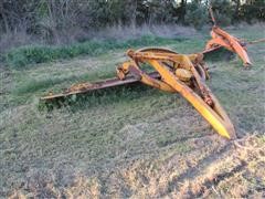 1979 Cat Maintainer Under Carriage Plus Blade 