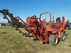 Ditch Witch 5110 Backhoe Trencher 