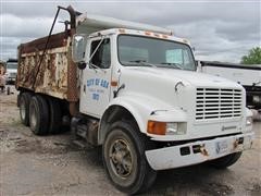 1992 International 4900 Dump Truck 