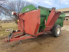 Farm Aid Mfg Co 430 Feeder Wagon/Mixer 