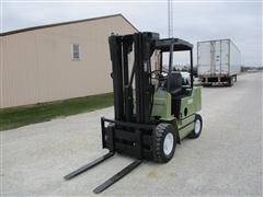 Clark GPS25MC Forklift 