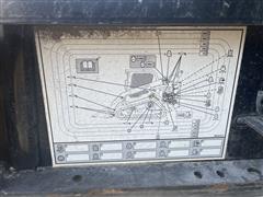 8b9bf3e102f14b48a0d0bee5acbbbf4a.jpg