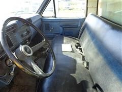 items/ae344f081c40e41180be00155de1c209/1982fordf700truck