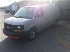 2005 Chevrolet G10 Express Van 