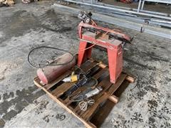 Amrox BS-450 Band Saw/Assorted Tools 