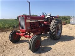 International 856 2WD Tractor 