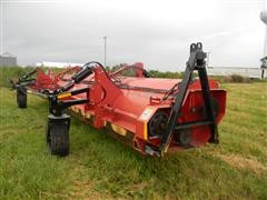 items/b4420bb99836e41180bc00155dd1091d/2008hiniker12-30flailwindrowerstalkchopper