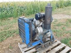 Isuzu 3 Cylinder Diesel Engine W/Radiator 