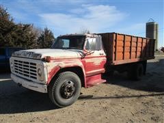 1973 Ford F-600 2 Ton Grain Truck 